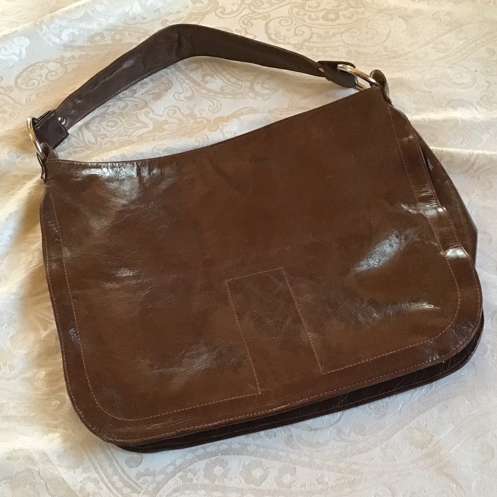 Argentinian couture leather purse, EUC